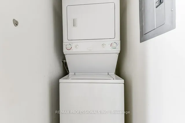 Additional image 20 of 70 High Park Ave Unit 1701