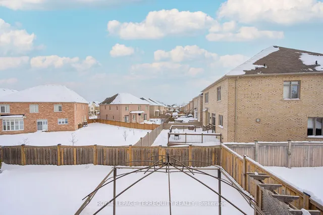 Additional image 40 of 32 Mistyglen Cres