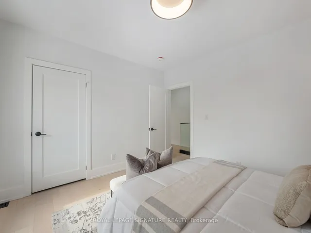 Additional image 29 of 290 Chisholm Ave