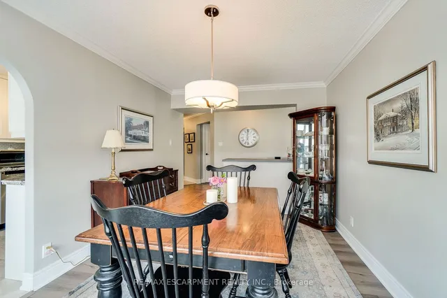 Additional image 14 of 5280 Lakeshore Rd Unit 801