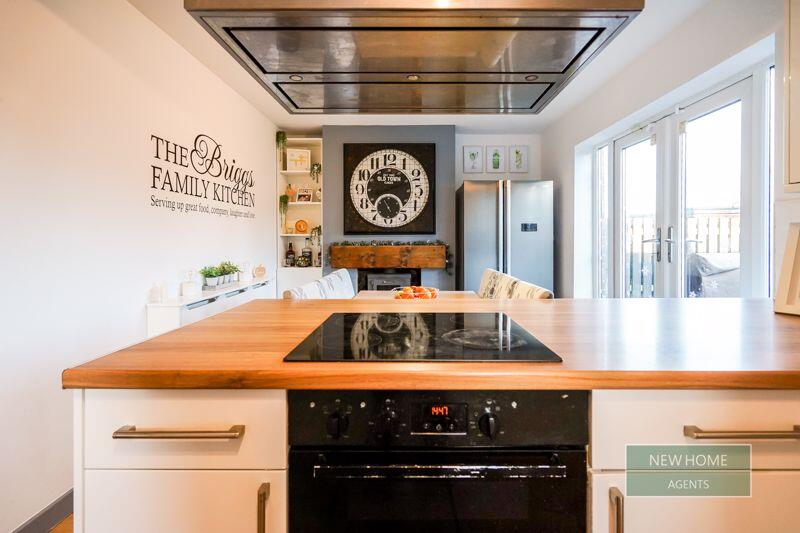 Additional image 7 of Moorside Gardens, Bradford, BD2 3RE