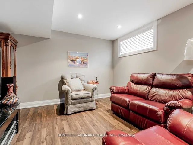 Additional image 11 of 158b Glebemount Ave