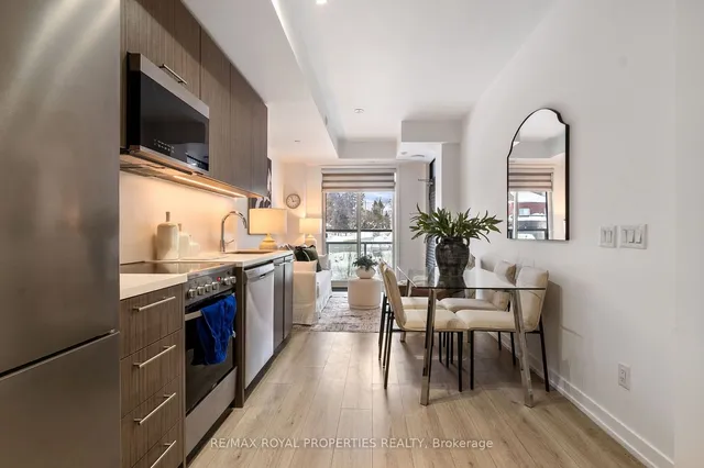 Additional image 11 of 264 Finch Ave Unit 11