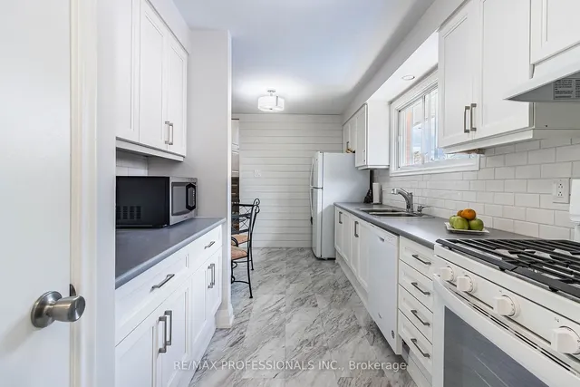 Additional image 14 of 59 Vanguard Dr