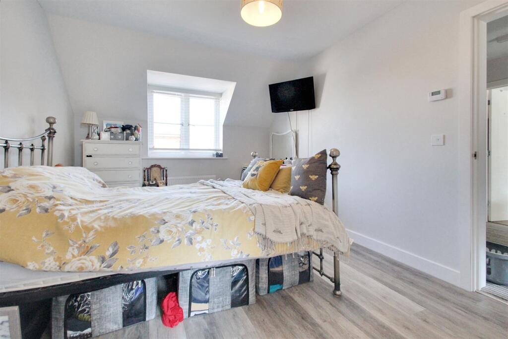 Additional image 15 of Weald Place, Worthing