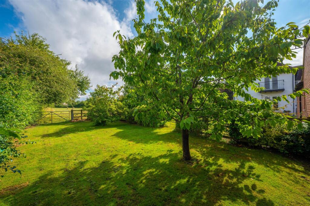 Additional image 36 of Stratford Road, Cranhill