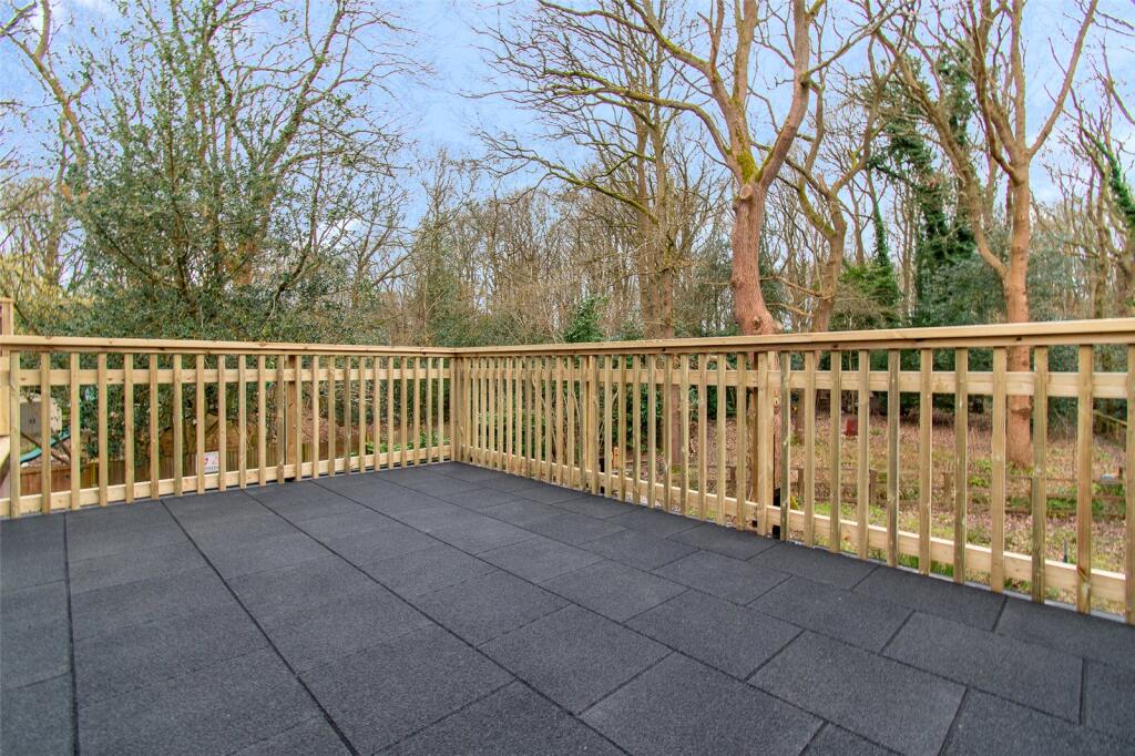 Additional image 27 of Park Street Lane, Park Street, St. Albans, Hertfordshire, AL2