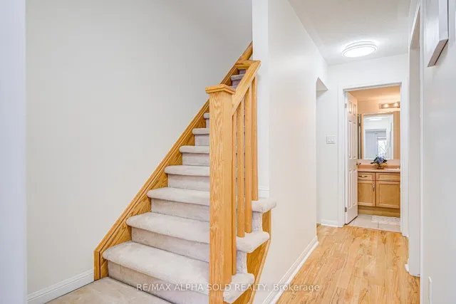 Additional image 31 of 30 Mendelssohn St Unit 15