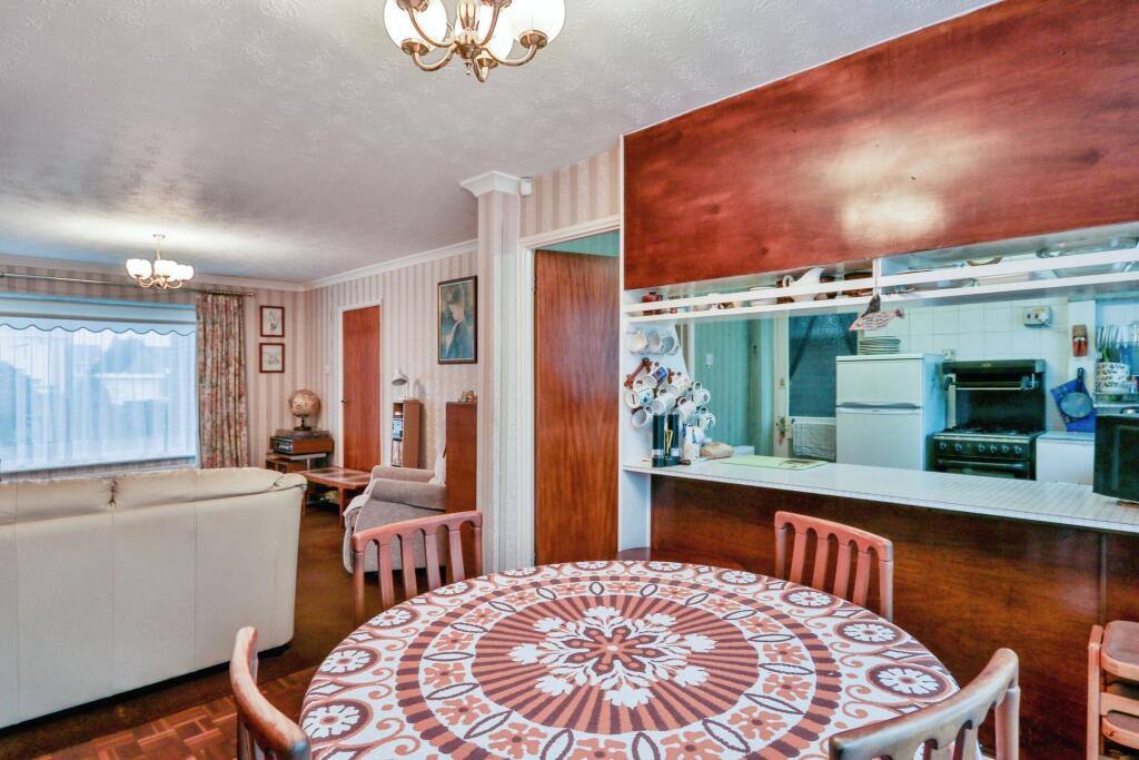 Additional image 4 of Wykeham Close, Poole, Dorset, BH17