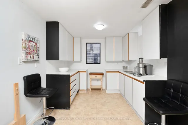 Additional image 5 of 214 Faywood Blvd