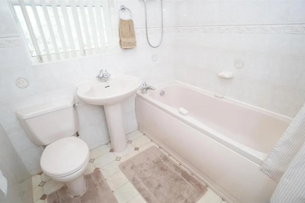 Additional image 13 of Little Cote, Bradford, BD10