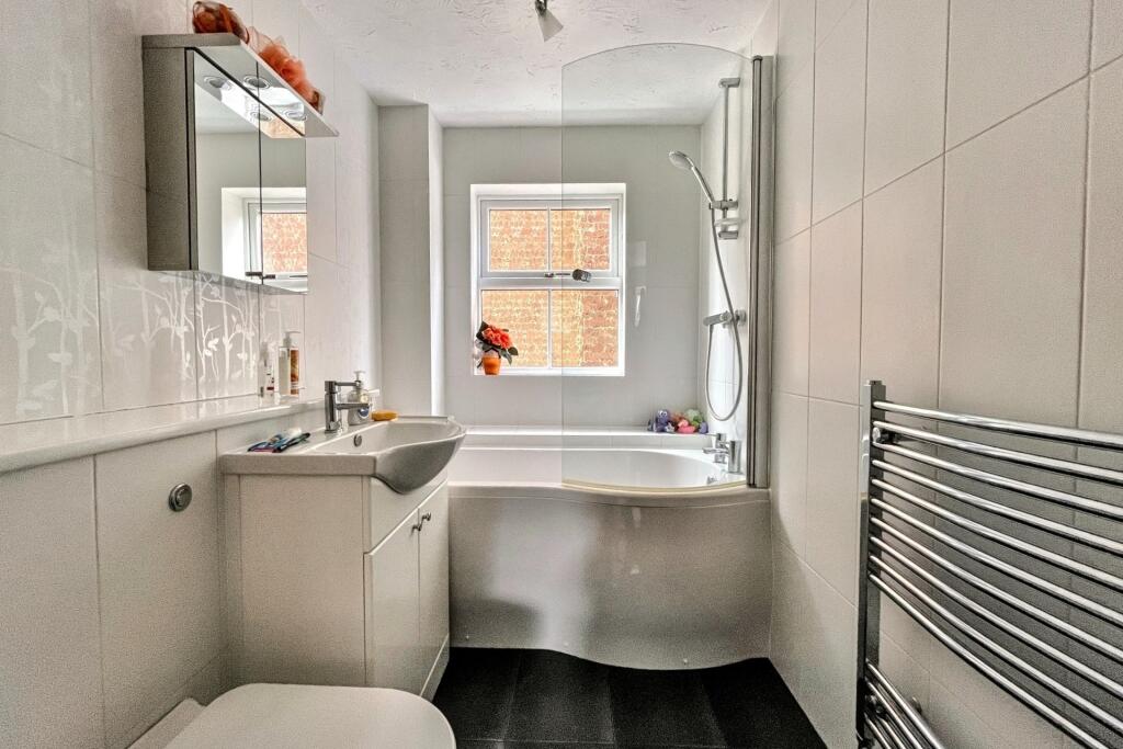 Additional image 17 of Broadstone