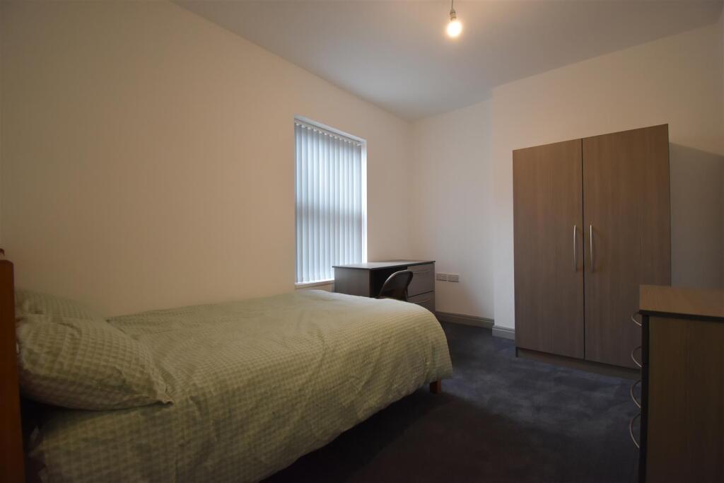 Additional image 11 of Raddlebarn Road Selly Oak  B29 6HJ