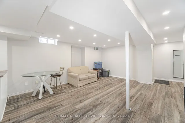 Additional image 35 of 42 Fairlight St