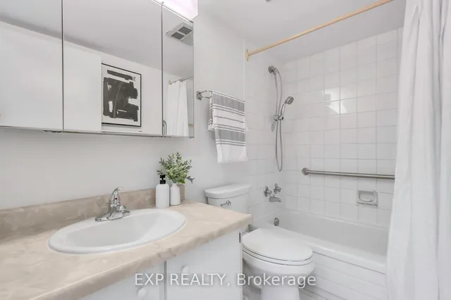 Additional image 17 of 3700 Kaneff Cres Unit 406