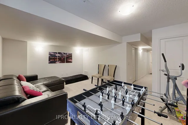 Additional image 35 of 50 Edinburgh Dr Unit 42