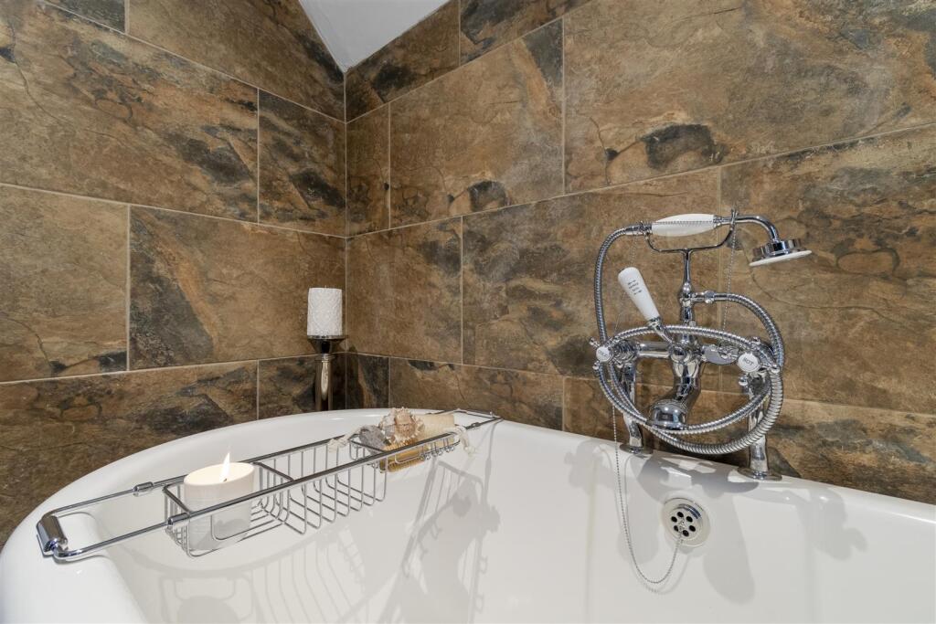 Additional image 31 of Pennyford Lane, Wootton Wawen, Henley-In-Arden