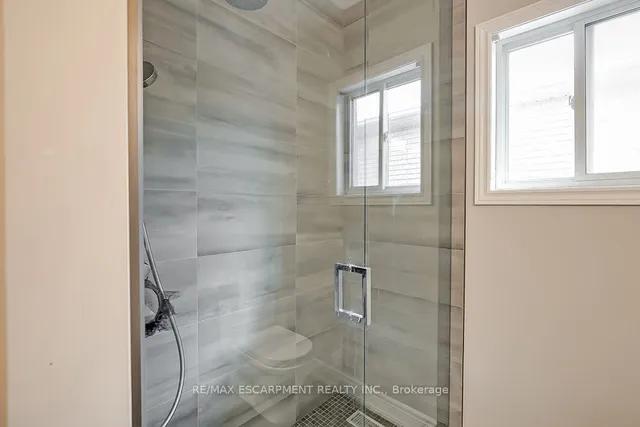 Additional image 31 of 291 Glen Afton Dr