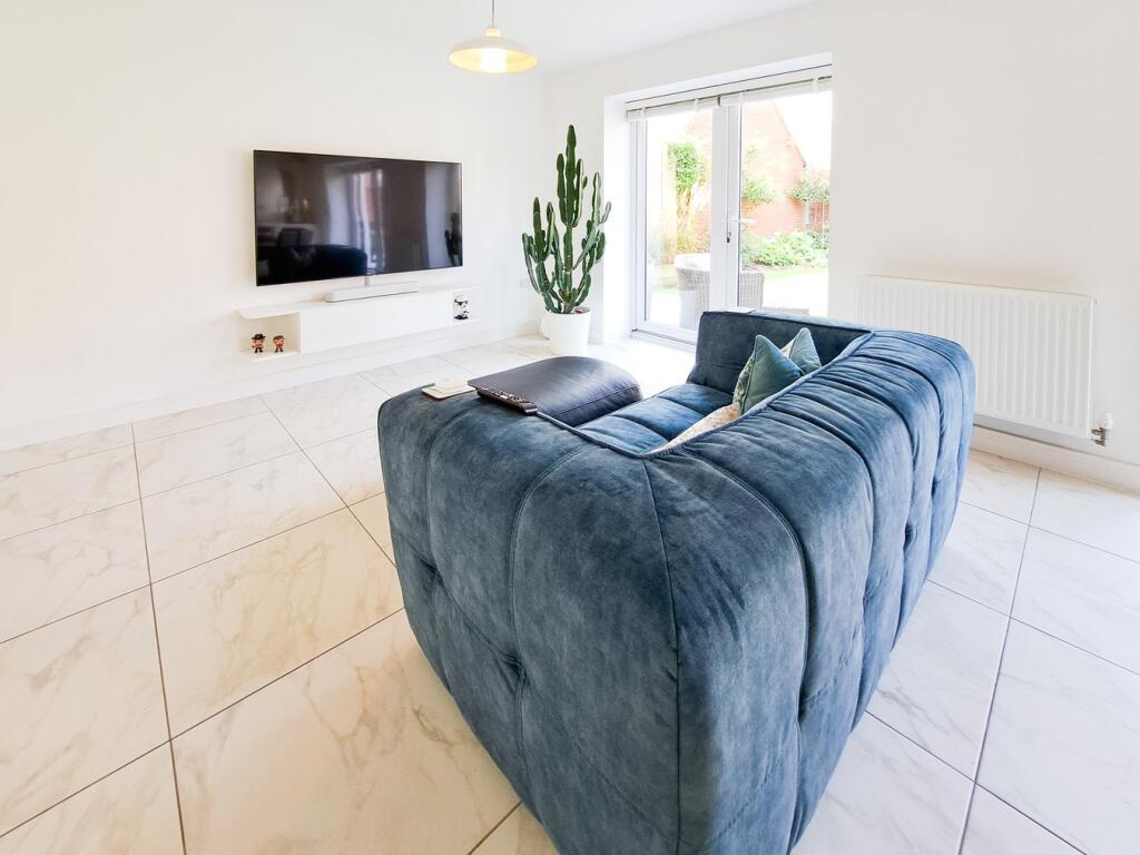 Additional image 10 of Yarrow Close, Tamworth, B79