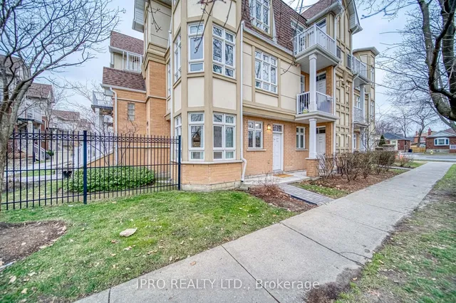 Additional image 3 of 1947 Lawrence Ave Unit #2