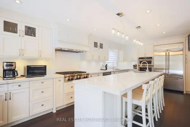 Additional image 13 of 335 Hidden Tr