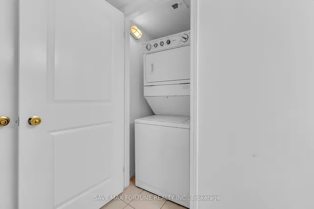 Additional image 36 of 9 George St Unit 2207