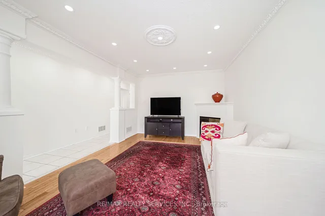 Additional image 19 of 60 Dwellers Rd