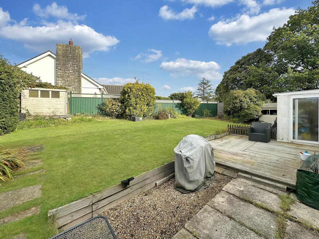 Additional image 5 of Jesmond Avenue, Highcliffe, Dorset. BH23 5AY
