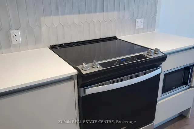 Additional image 13 of 395 Dundas St Unit 241