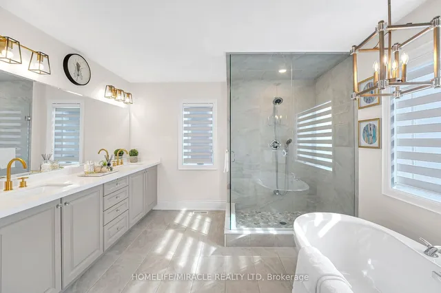 Additional image 24 of 111 Benhurst Cres