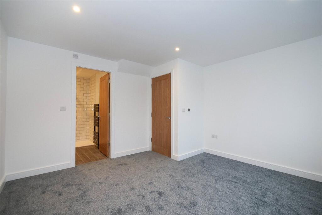 Additional image 21 of Woodlands Grove, Baildon, Shipley, West Yorkshire, BD17