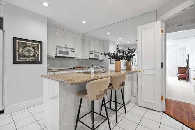 Additional image 17 of 1 Chedington Pl Unit 5B