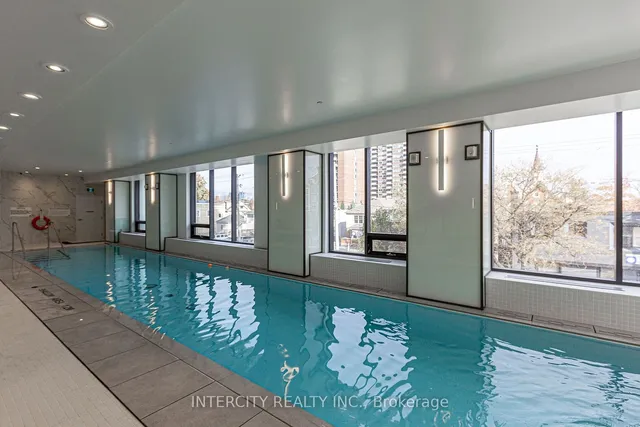 Additional image 32 of 2007 James St Unit 1307