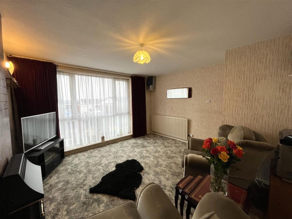 Additional image 6 of Thirlmere Avenue, Wyke, Bradford