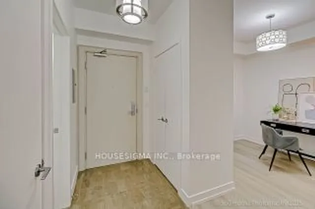 Additional image 6 of 438 King St Unit 512