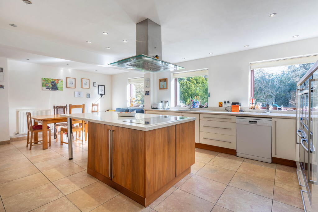 Additional image 9 of Denehurst Close, Barnt Green, B45 8HR