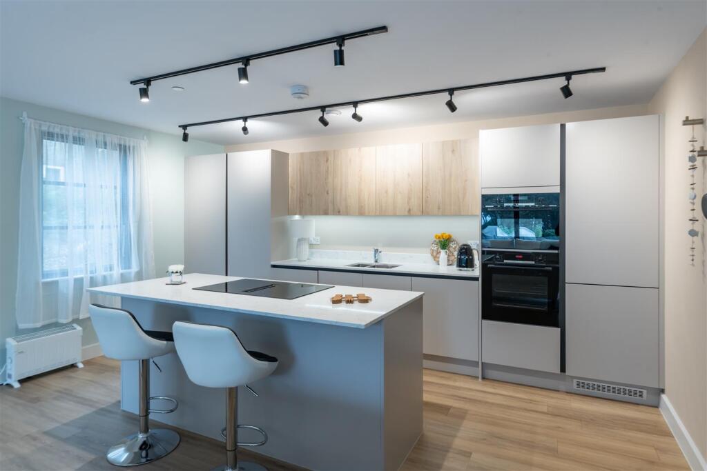 Additional image 19 of Manor Road, Eastcliff, East Cliff