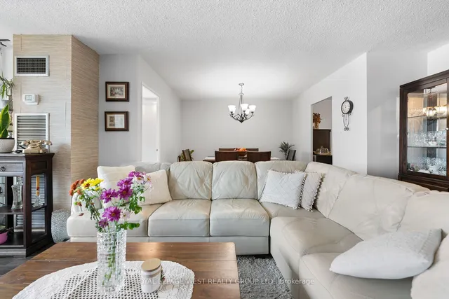 Additional image 5 of 362 The East Mall Unit 310