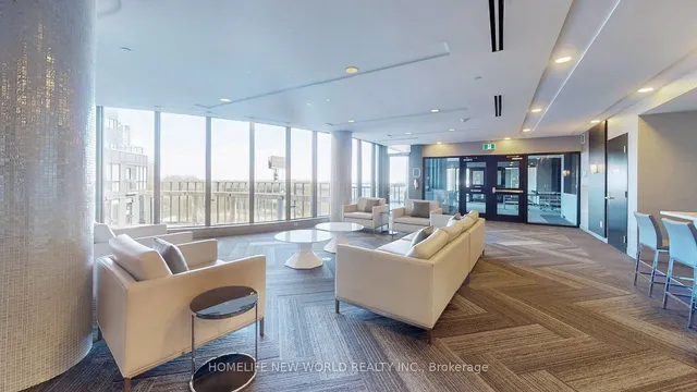 Additional image 29 of 49 East Liberty St Unit 2003