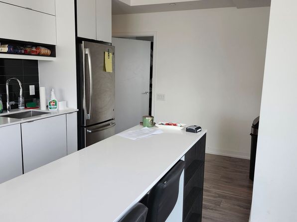 Additional image 3 of 4065 Confederation Pkwy #1008, Mississauga, ON L5B 0G4