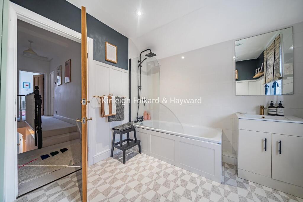 Additional image 8 of Fashoda Road, Bromley