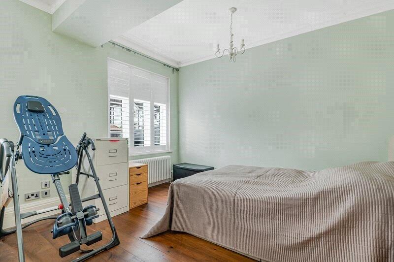 Additional image 9 of Cromwell Avenue, Bromley, BR2