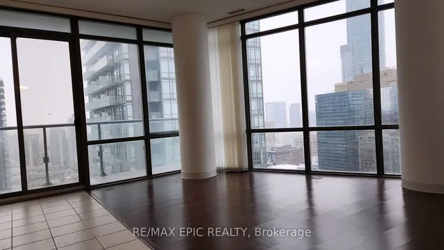 Additional image 7 of 832 Bay St Unit 3208