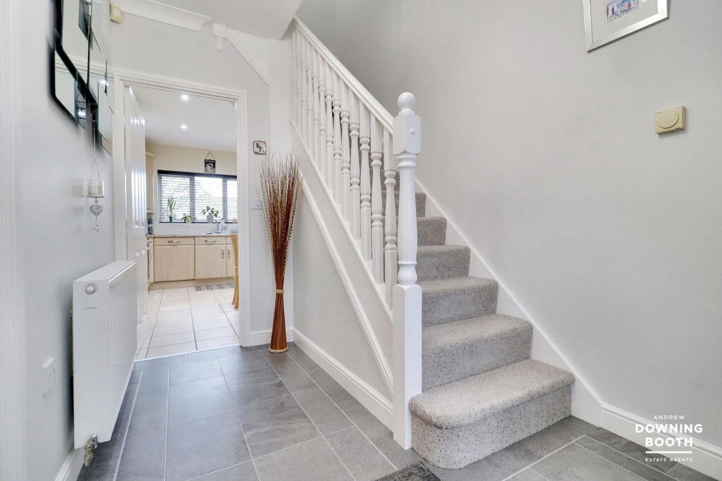 Additional image 3 of Pagoda Close, Streetly, Sutton Coldfield