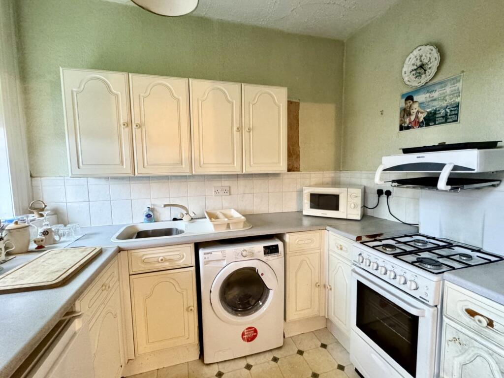 Additional image 3 of Thorntonville, Cleckheaton, BD19