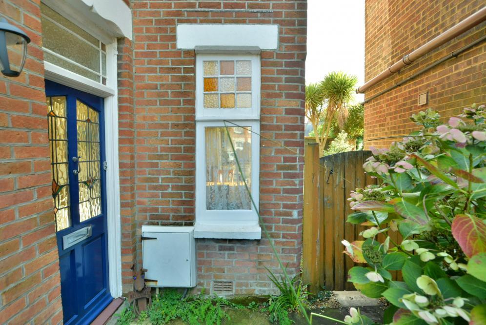 Additional image 15 of Grove Road, Wimborne, BH21 1BN