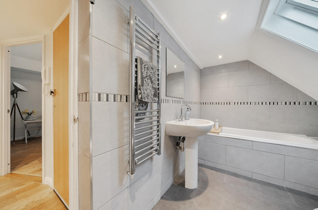 Additional image 16 of Starts Hill Road, Farnborough, Orpington, Kent, BR6