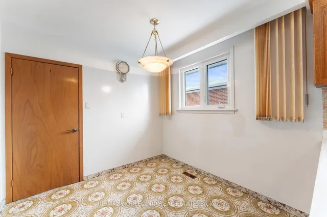 Additional image 16 of 166 Derrydown Rd