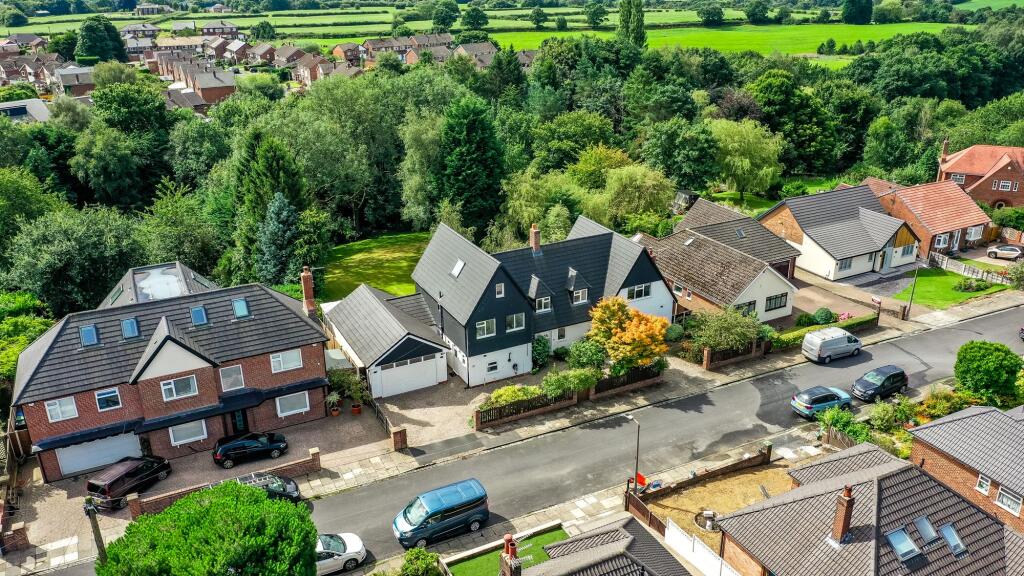 Additional image 45 of Brookfield Road, Bury, BL9 5 – Spacious 5-Bed Family Home with Vast South-Facing Garden