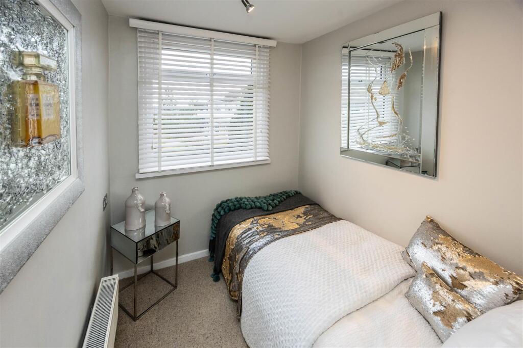 Additional image 18 of Coniston Avenue, Queensbury, Bradford